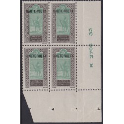 Haute Volta  27** Coin daté